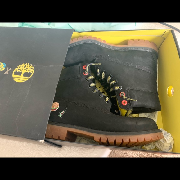 Limited Edition Spongebob Timberlands main image 5
